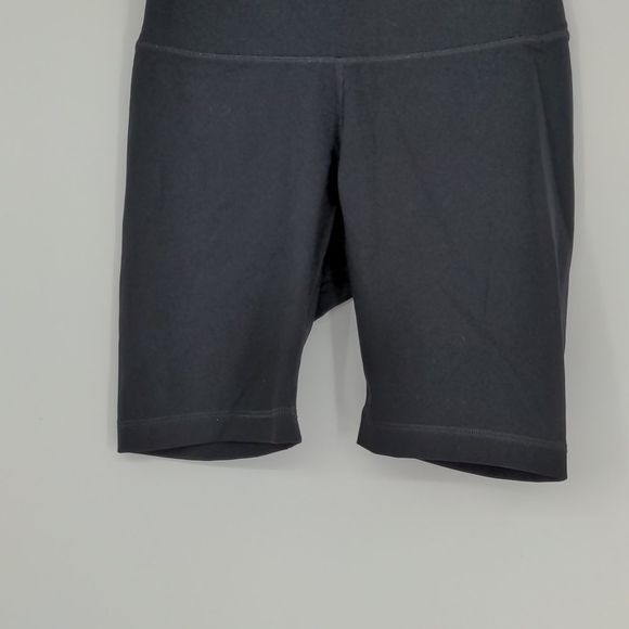 Everlane Women's The Perform Bike Short Size Extra Small Black Lightweight - Picture 3 of 12